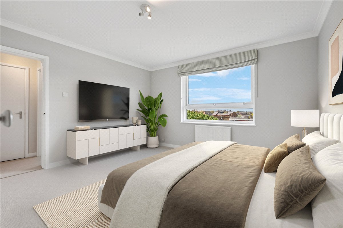 3 bedroom flat, Napier Court, Ranelagh Gardens SW6 - Available