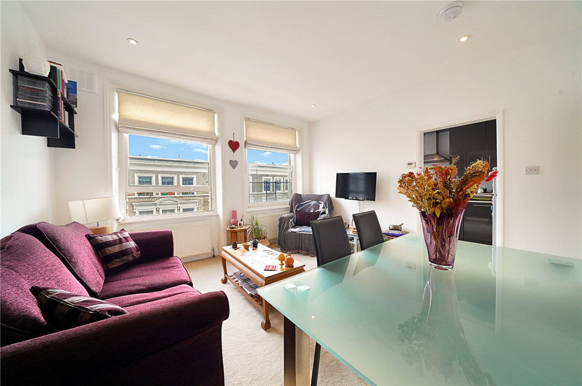 1 bedroom flat, Castletown Road, London W14 - Let Agreed