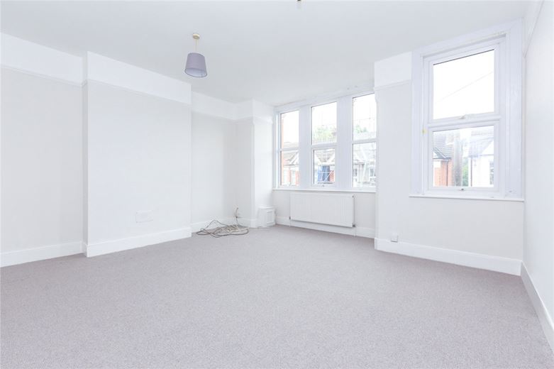 2 bedroom flat, Sangley Road, London SE25 - Let Agreed