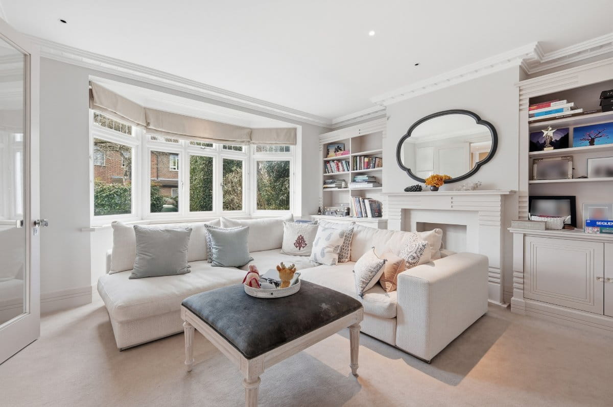 5 bedroom house, Belgrave Road, Barnes SW13 - Available