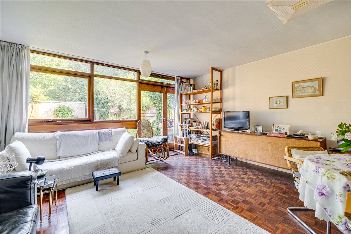 3 bedroom house, Tibbets Close, London SW19 - Sold STC