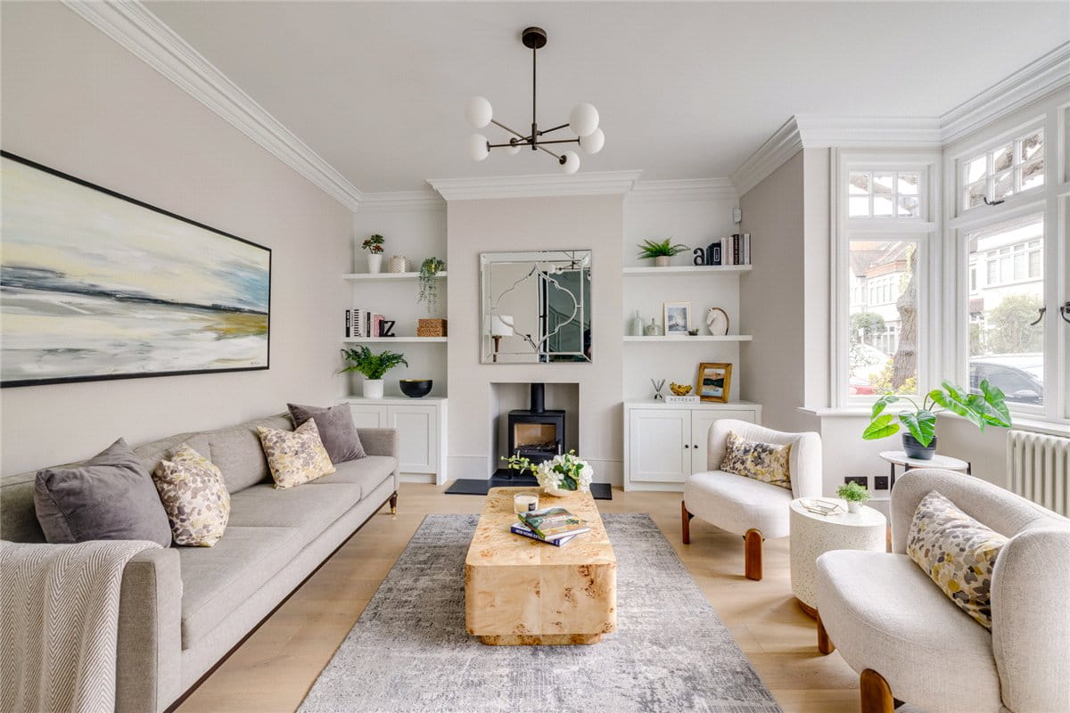 5 bedroom house, Byfeld Gardens, London SW13 - Available