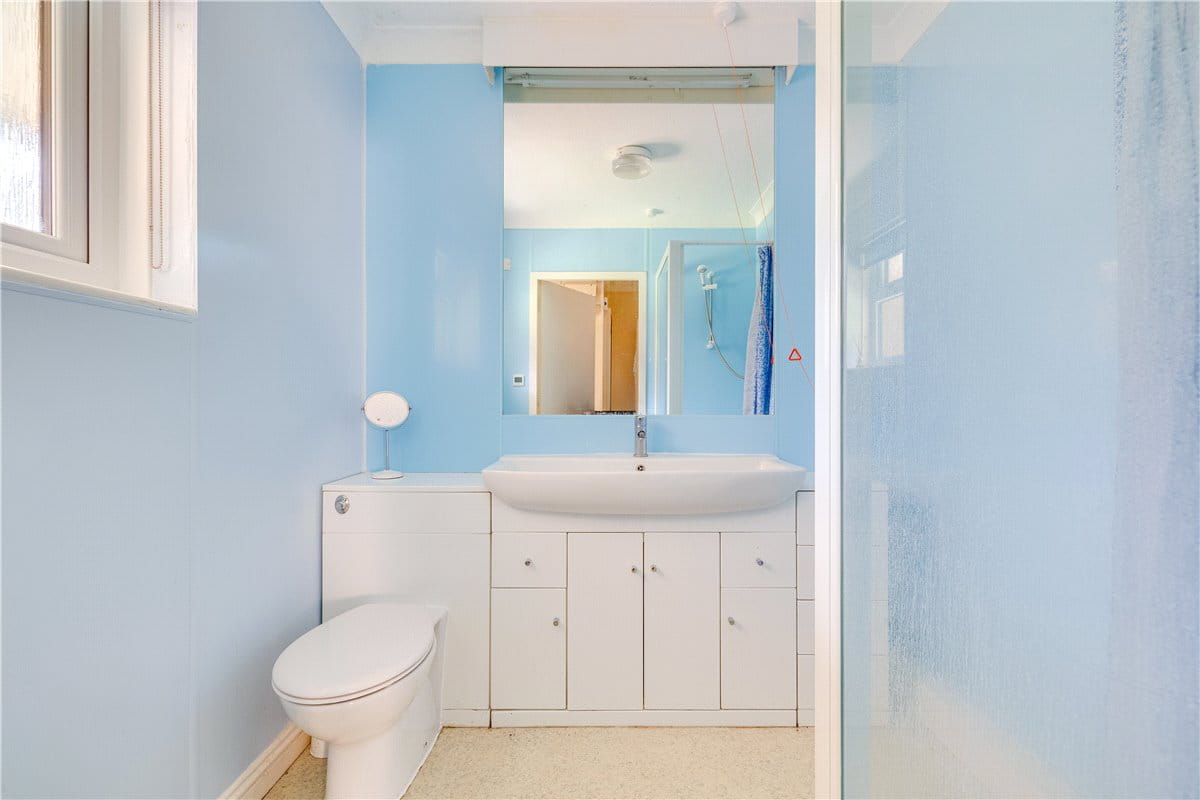 1 bedroom flat, Clarence Lane, London SW15 - Sold STC