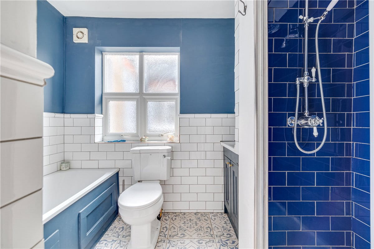 4 bedroom house, Replingham Road, London SW18 - Sold