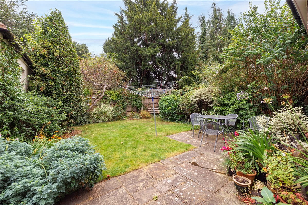 4 bedroom house, West Hill Road, London SW18 - Sold