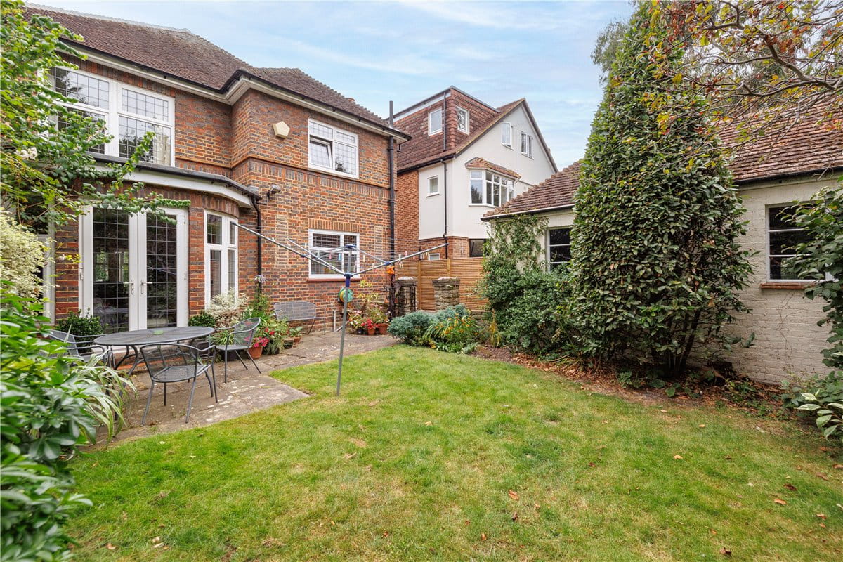 4 bedroom house, West Hill Road, London SW18 - Sold