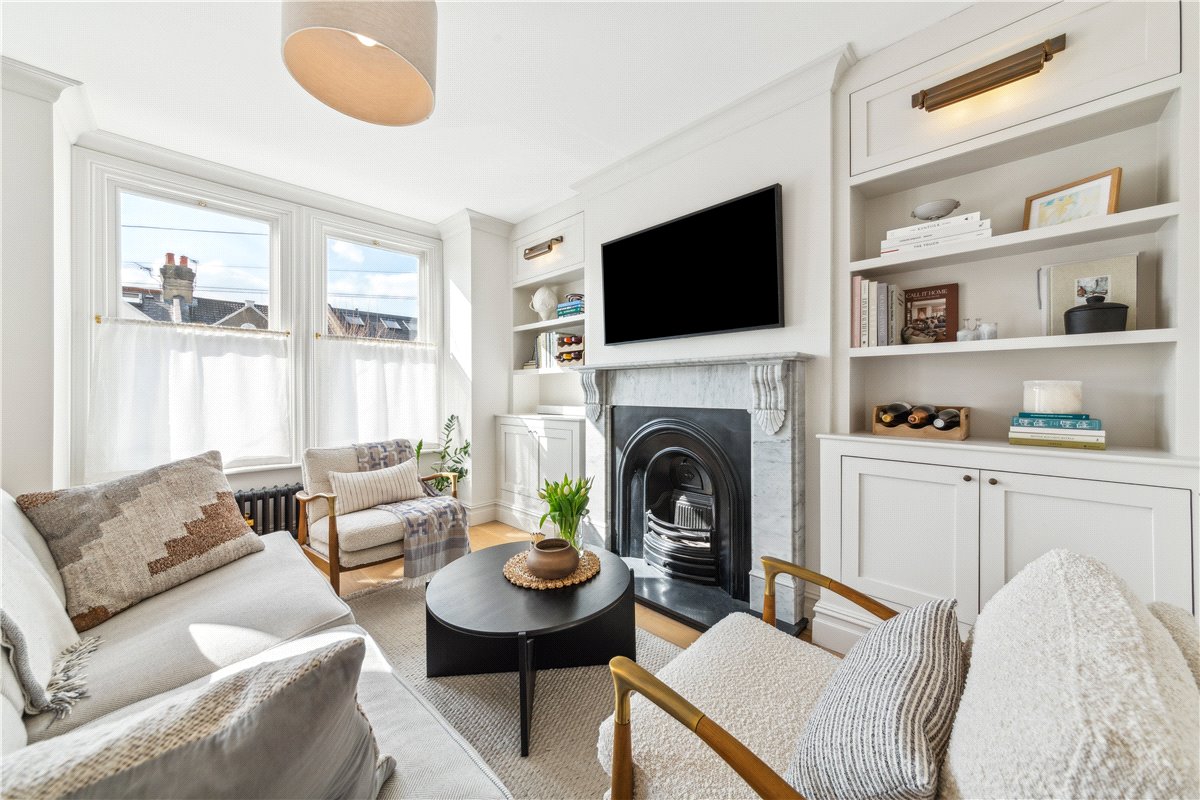 3 bedroom flat, Trentham Street, Wandsworth SW18 - Sold