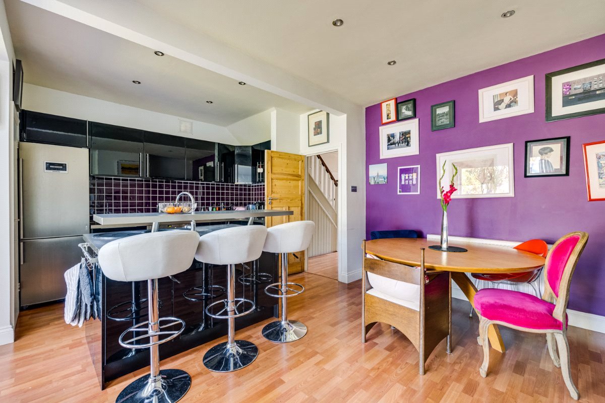 4 bedroom house, Kingsway, London SW14 - Sold STC