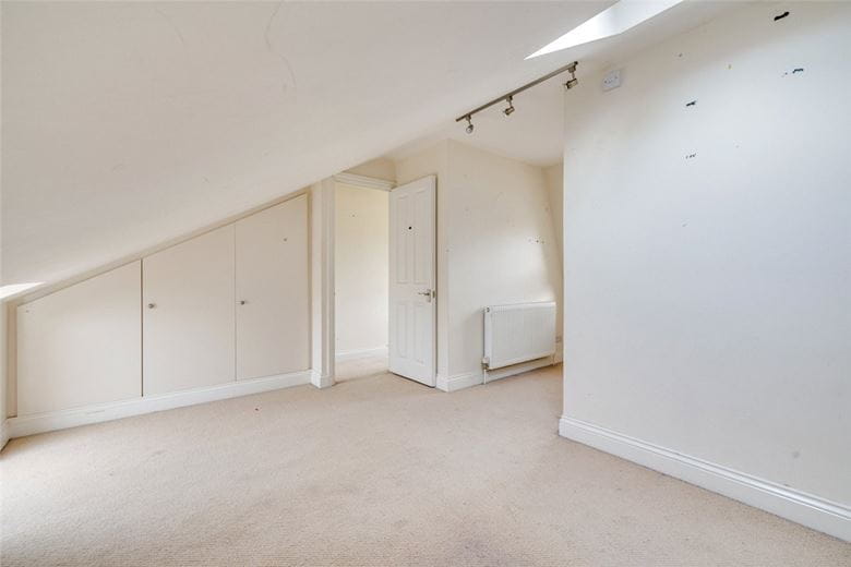 3 bedroom house, Longfield Street, London SW18 - Available