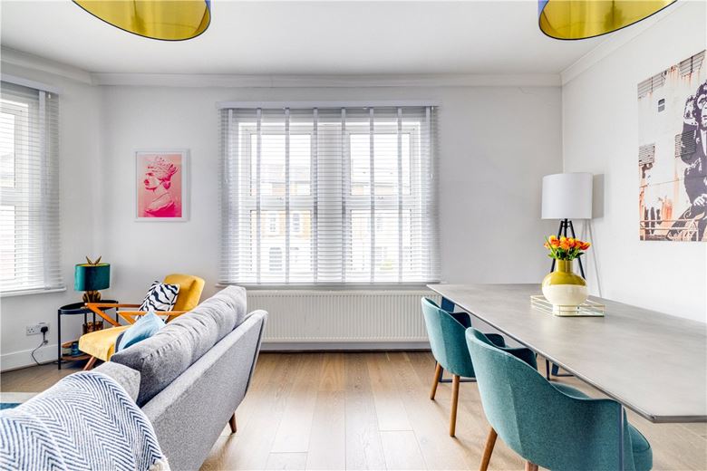 1 bedroom , Merton Road, London SW18 - Available