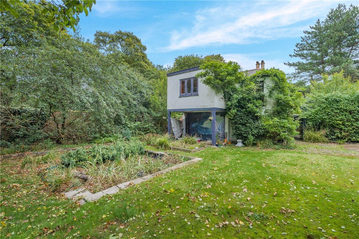 5 bedroom house, Roehampton Vale, London SW15 - Available