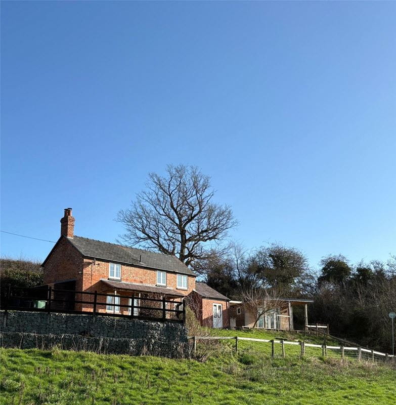 3 bedroom house, Montford, Montford Bridge SY4 - Available