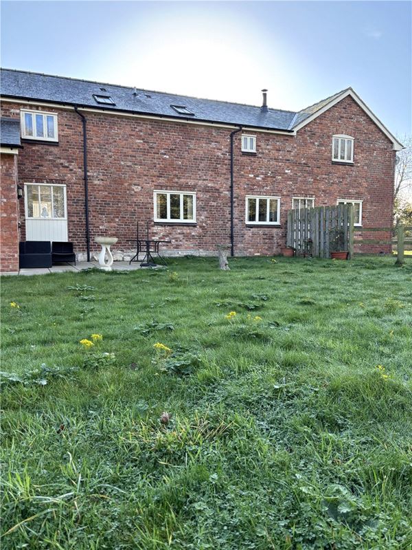 3 bedroom house, Pentre Lane, Rhuddlan LL18 - Available