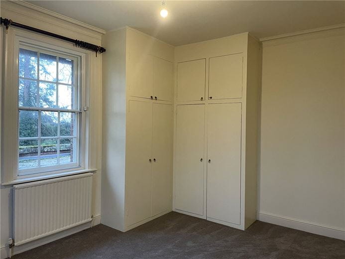 6 bedroom house, Gredington, Hanmer SY13 - Available