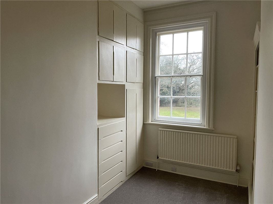 6 bedroom house, Gredington, Hanmer SY13 - Available