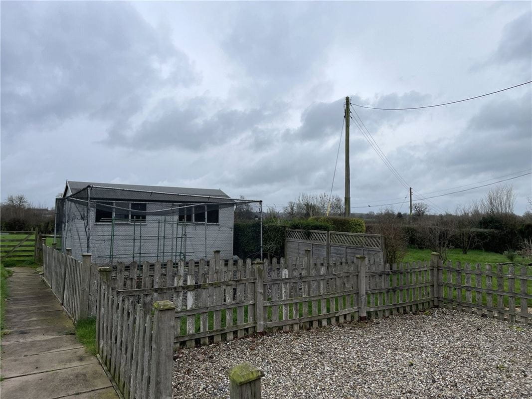 4 bedroom house, Halghton, Hanmer SY13 - Available