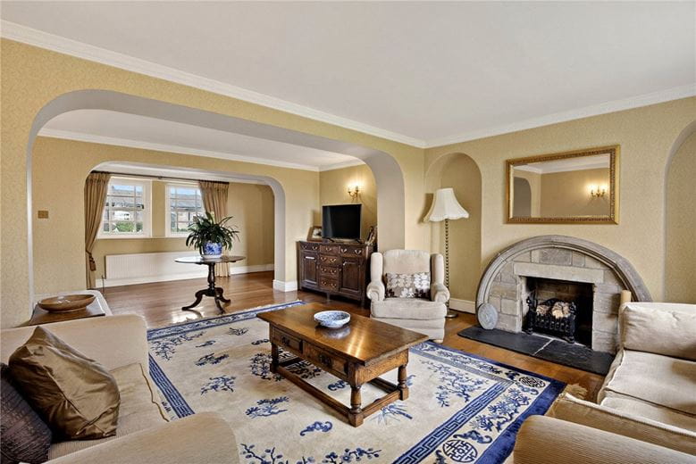 407 acres Country Estate, Weirbrook, West Felton SY11 - Available