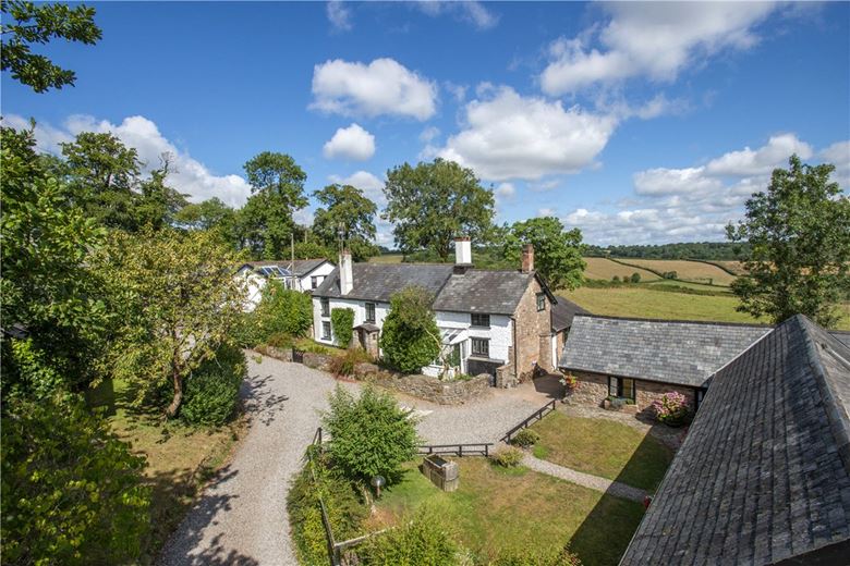  bedroom house, Huntsham, Tiverton EX16 - Available