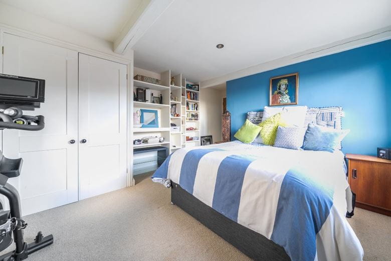 5 bedroom house, Liskeard Road, Callington PL17 - Available