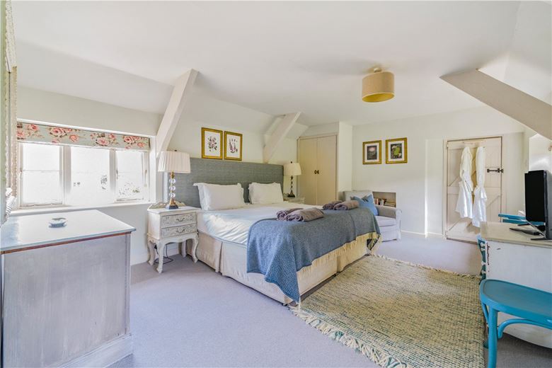 518 acres Farm, Dottery, Bridport DT6 - Sold