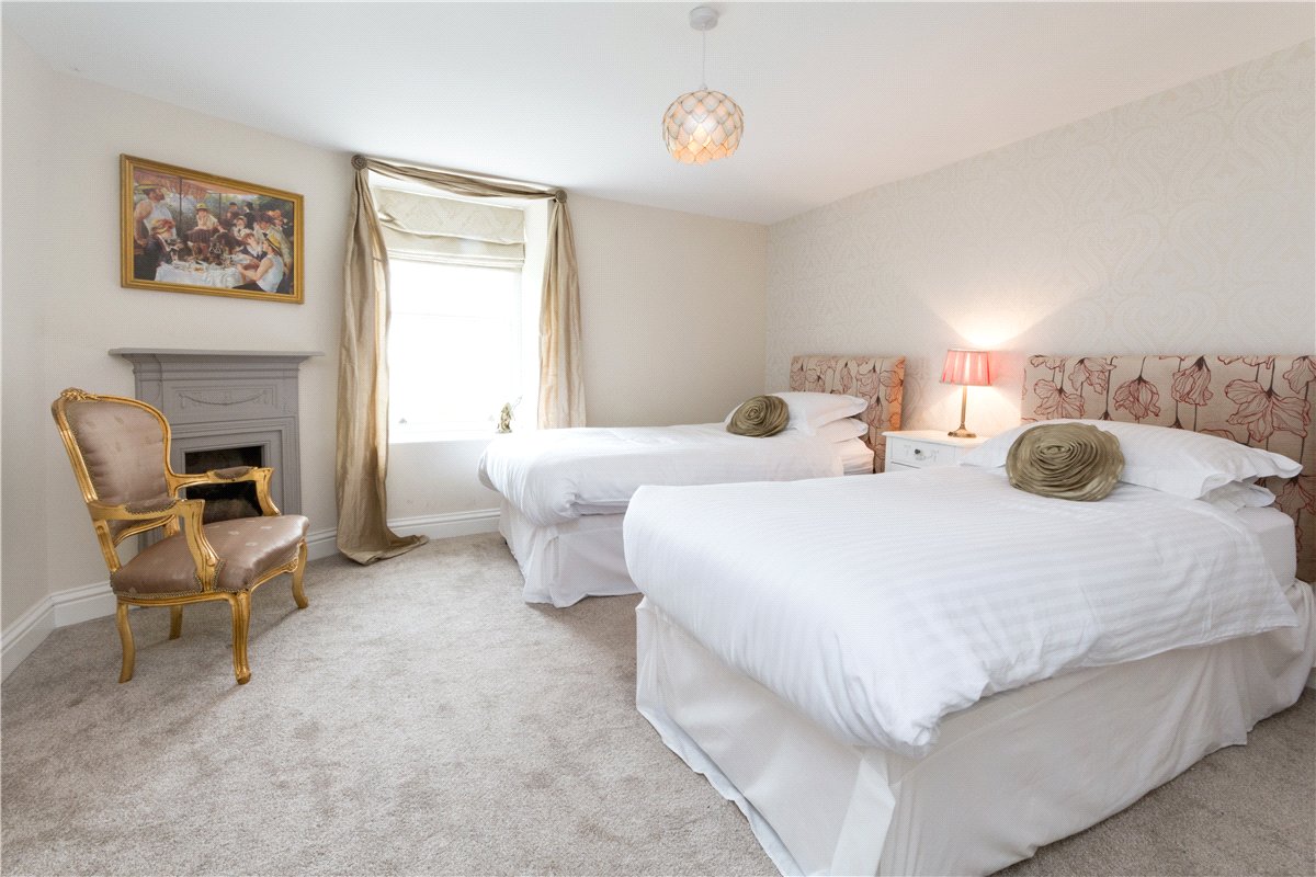 14 bedroom house, Landkey Road, Barnstaple EX32 - Available