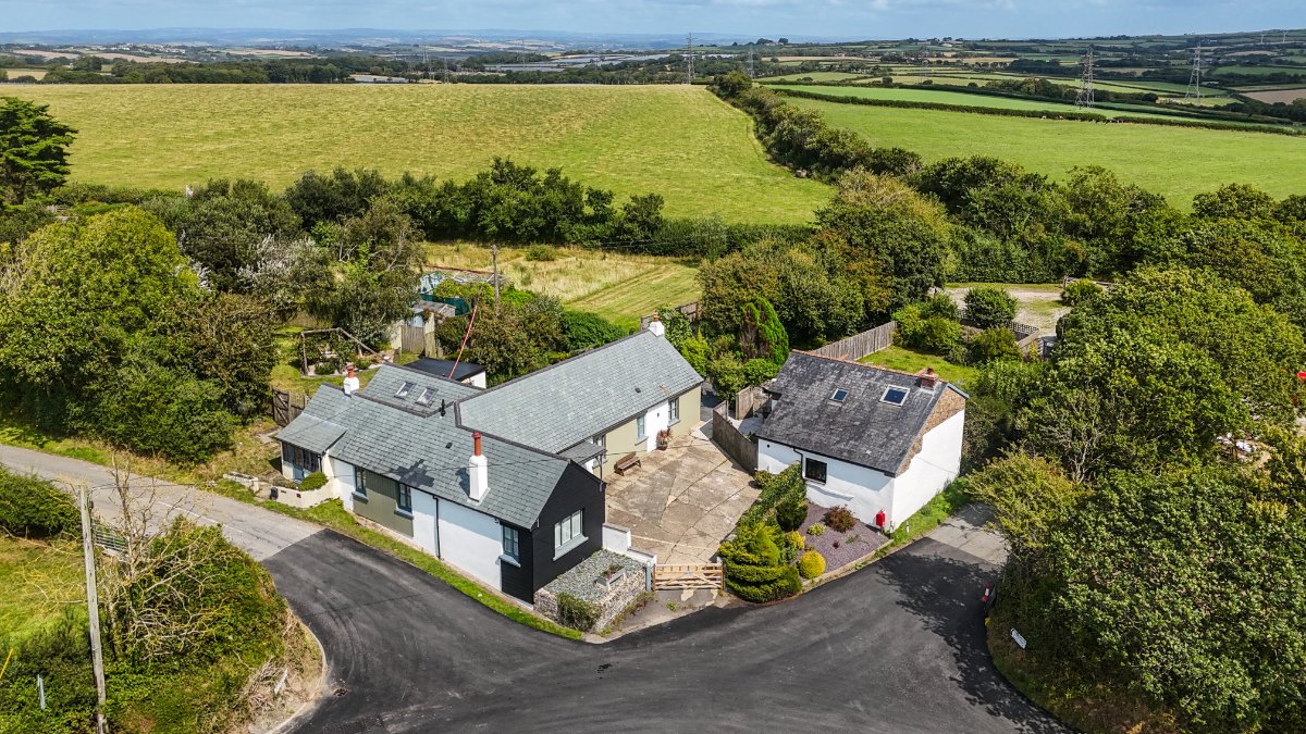  bedroom house, Gammaton, Bideford EX39 - Available