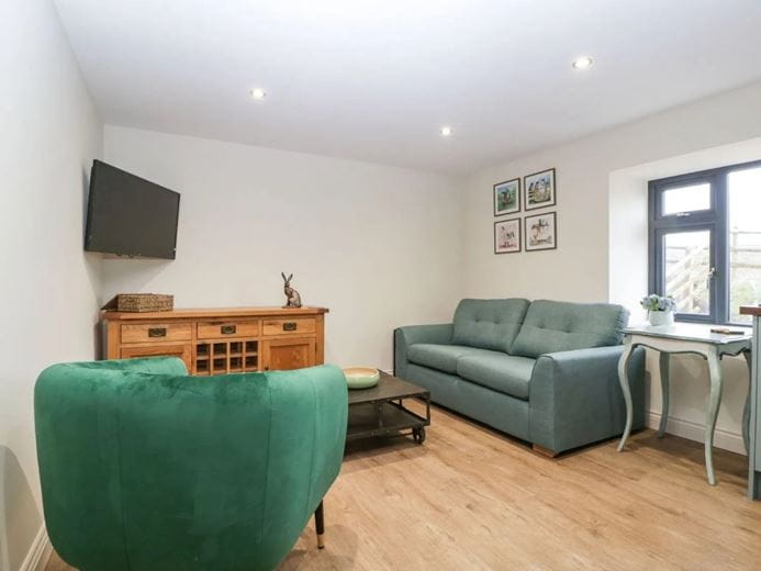 7 bedroom house, St. Weonards, Hereford HR2 - Available