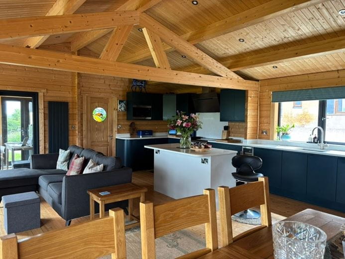 7 bedroom house, St. Weonards, Hereford HR2 - Available