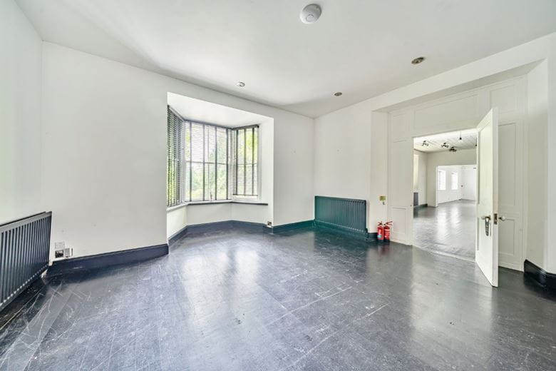 17.7 acres Country Estate, Muddiford, Barnstaple EX31 - Available