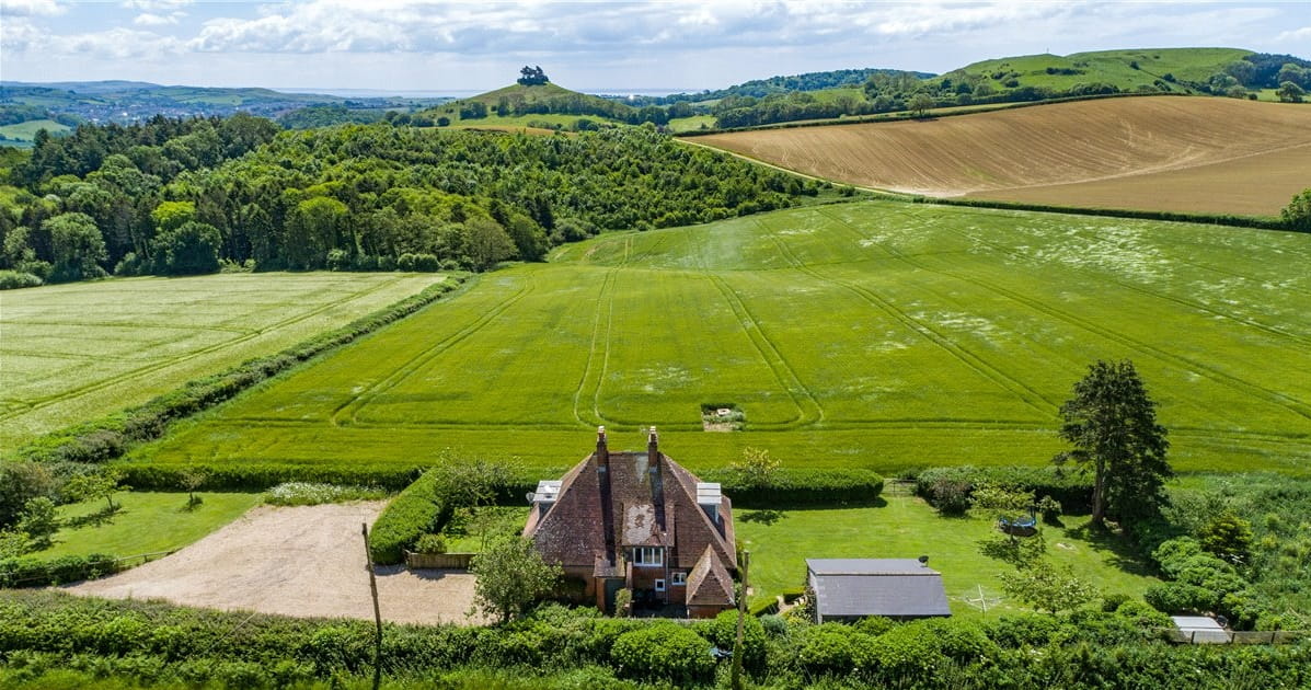 258 acres House, Symondsbury, Bridport DT6 - Available