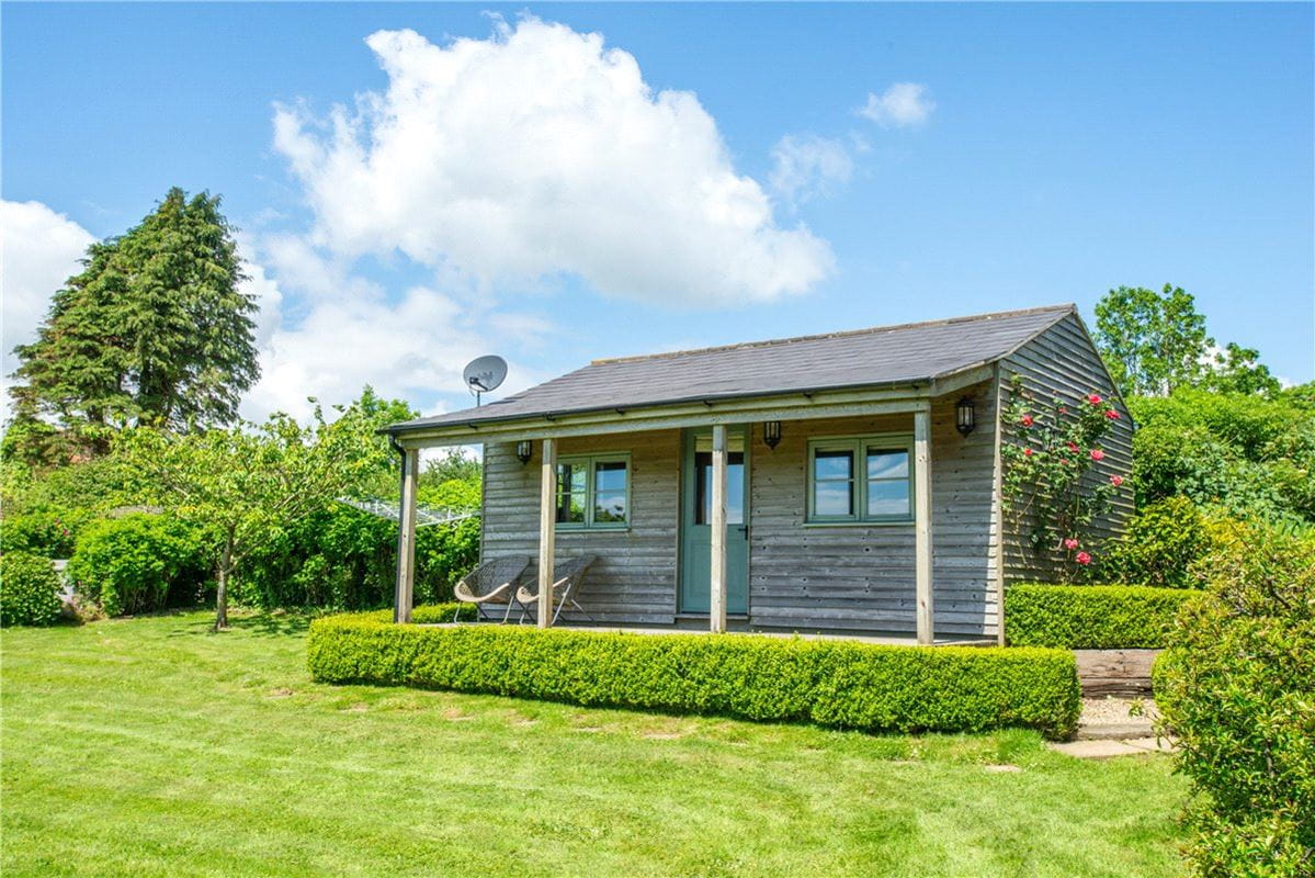 258 acres House, Symondsbury, Bridport DT6 - Available