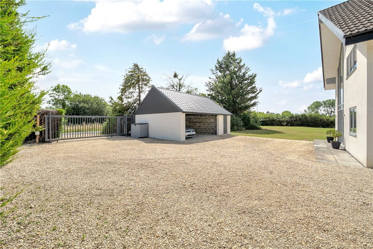 8.7 acres House, Lower Weare, Axbridge BS26 - Available
