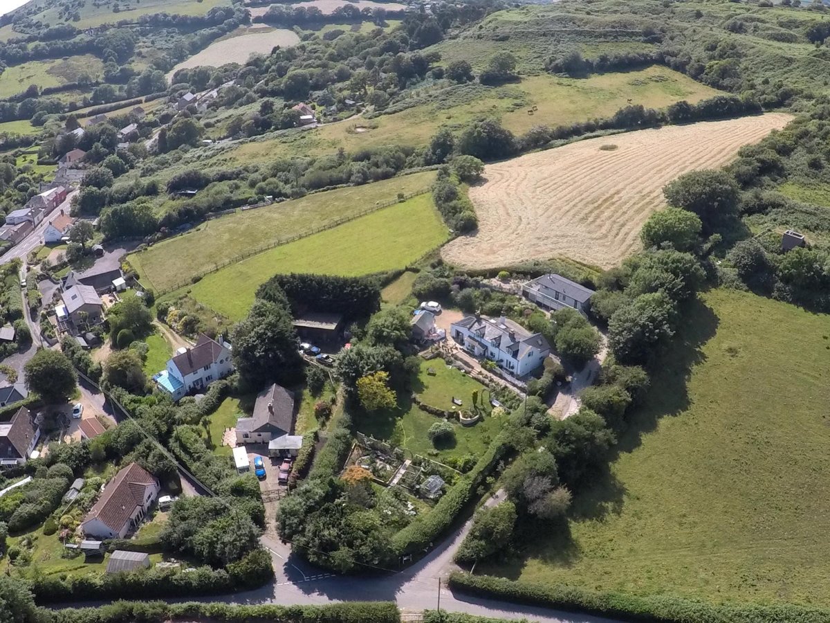 3 bedroom house, High Bullen & Holidays, Sun Lane DT6 - Available