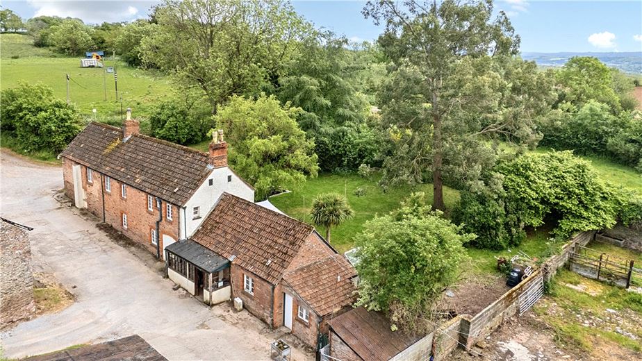 38.5 acres House, West Monkton, Taunton TA2 - Available
