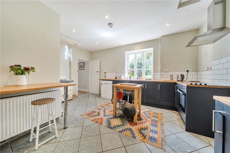 38.5 acres House, West Monkton, Taunton TA2 - Available