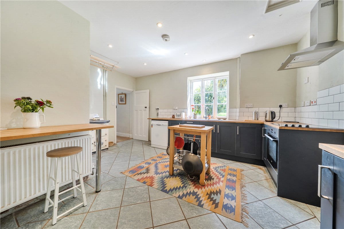 38.5 acres House, West Monkton, Taunton TA2 - Available