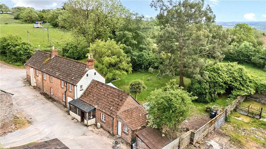 15.6 acres House, West Monkton, Taunton TA2 - Available