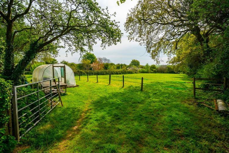 5.9 acres Farm, Pulla Cross, Truro TR4 - Sold STC