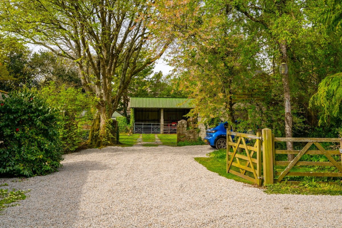 5.9 acres Farm, Pulla Cross, Truro TR4 - Sold STC