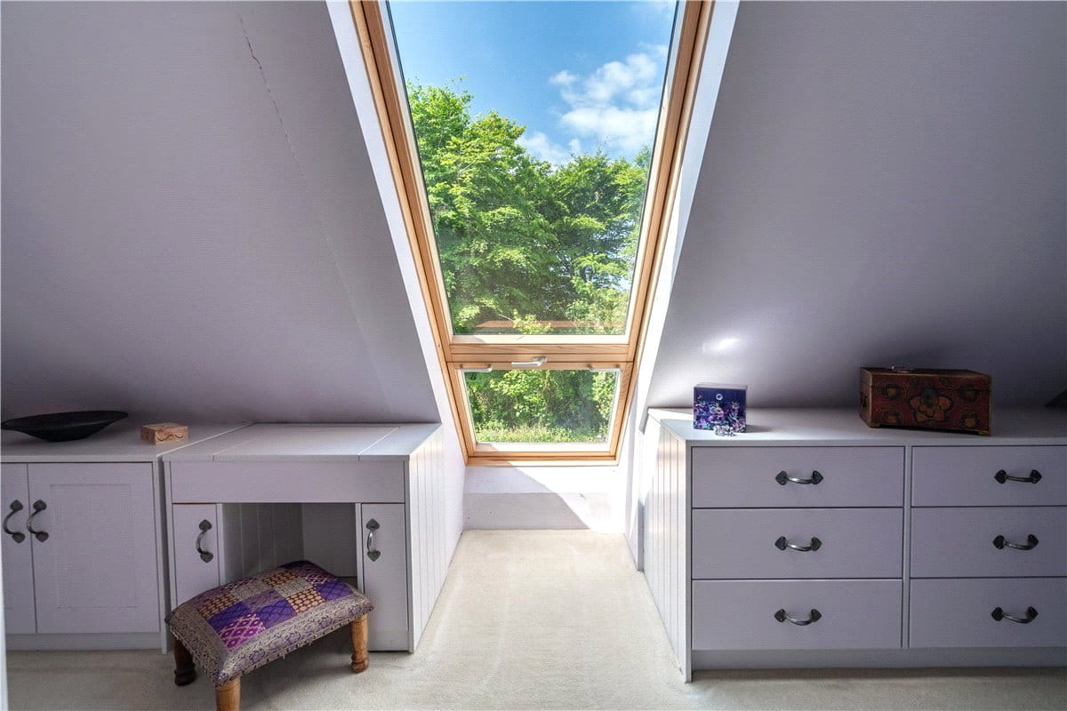 9.7 acres House, Woodford, Bude EX23 - Available