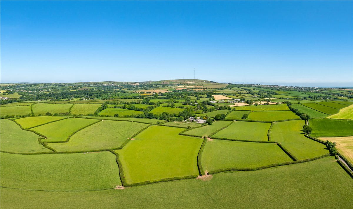 101.7 acres House, Liskeard, Cornwall PL14 - Under Offer