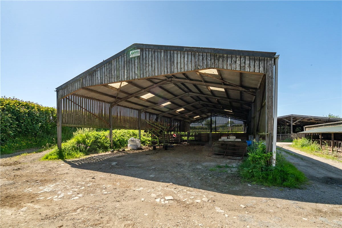 101.7 acres House, Liskeard, Cornwall PL14 - Under Offer