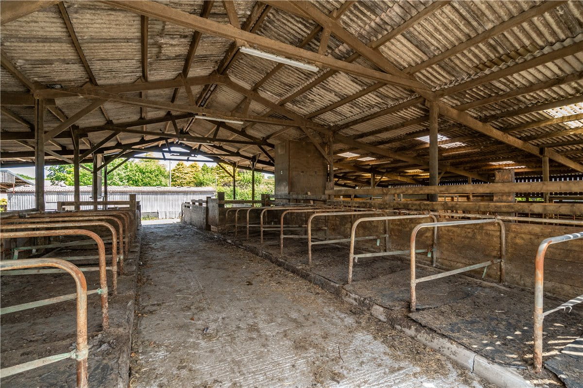 101.7 acres House, Liskeard, Cornwall PL14 - Under Offer