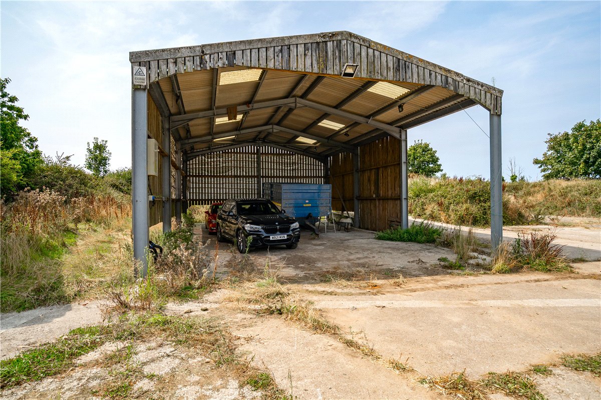 4.4 acres House, Grampound Road, Truro TR2 - Available