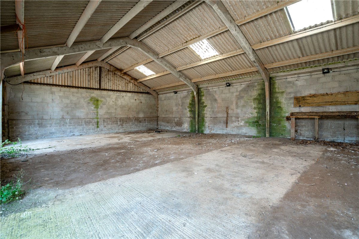 4.4 acres House, Grampound Road, Truro TR2 - Available