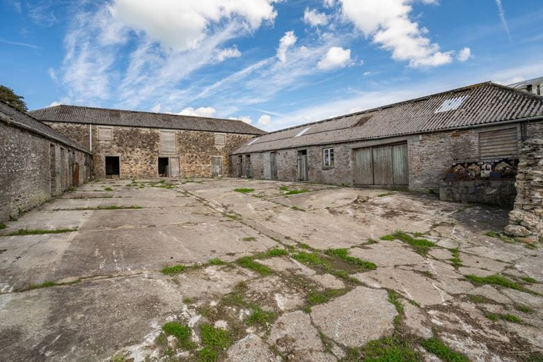 5 bedroom house, Ladock, Truro TR2 - Available