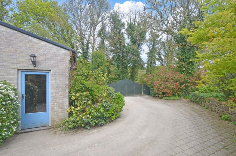 6.8 acres Farm, Hale Mills, Twelveheads TR4 - Available