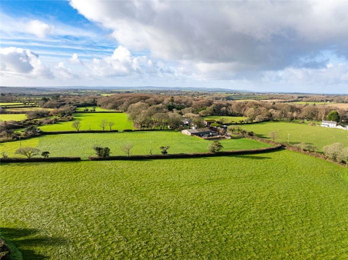 105 acres Farm, Praze, Camborne TR14 - Available
