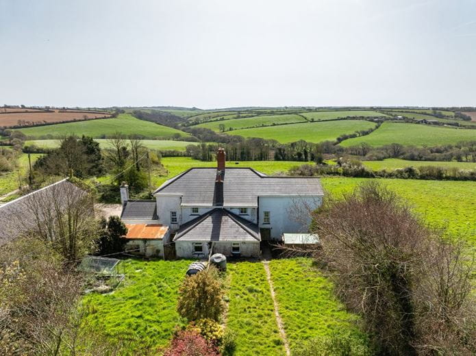 6 bedroom cottage, Tregony, Truro TR2 - Available
