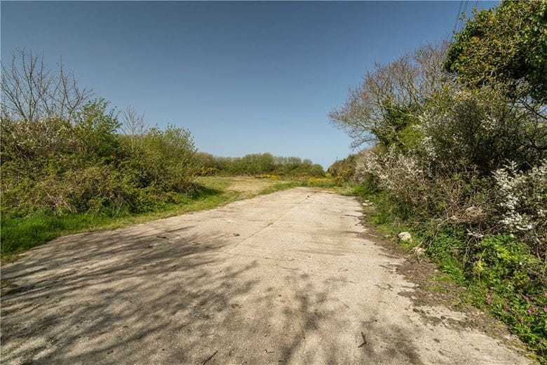 3 bedroom house, Tregony, Truro TR2 - Available